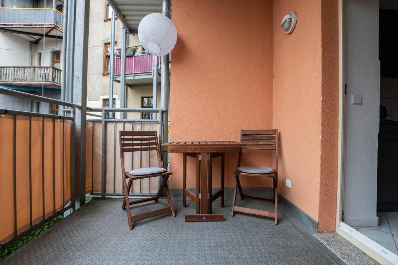 Zwickau mittendrin, tolles Balkon-Apartment Exterior foto