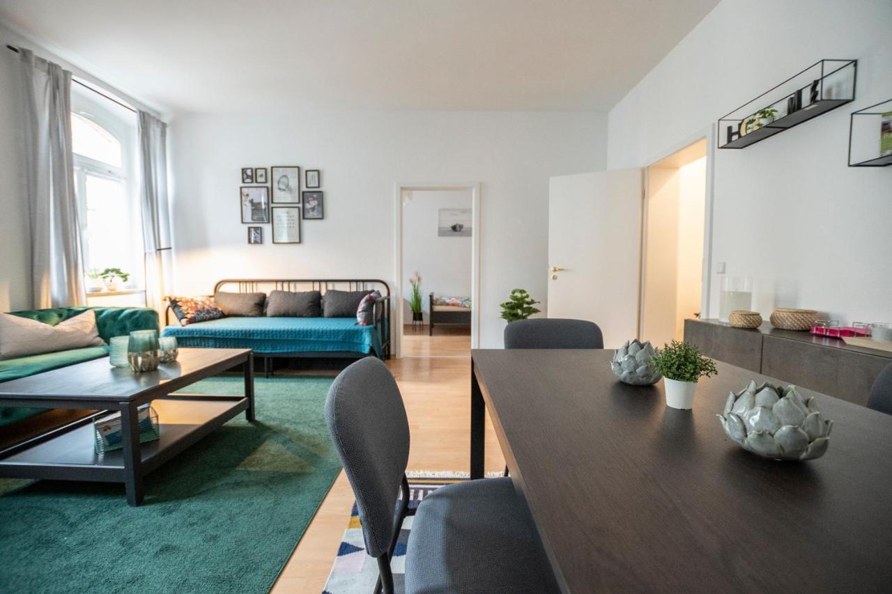 Zwickau mittendrin, tolles Balkon-Apartment Exterior foto